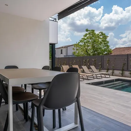 Capucine - Avec Piscine Privee Holiday home Aigues-Vives (Gard)